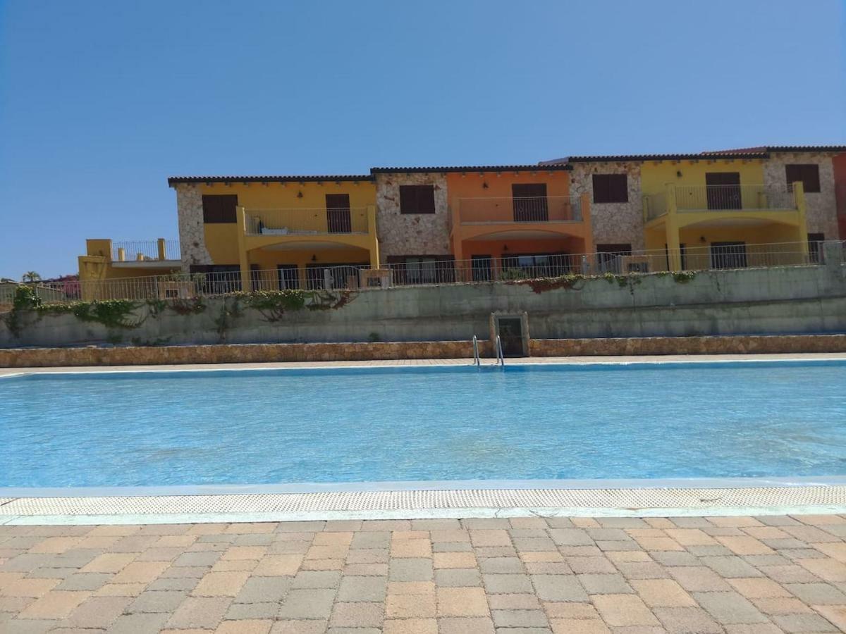 Appartamento Dentro Babai Village Tertenia Luaran gambar
